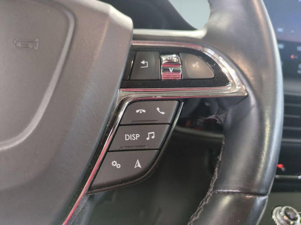 Certified 2023 Lincoln Nautilus Reserve w/ Equipment Group 201A image 21