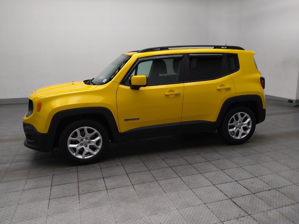 Used 2016 Jeep Renegade Latitude FWD image 2