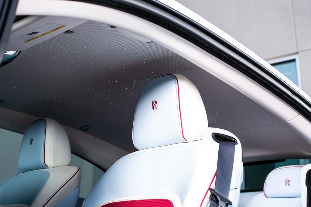 Used 2024 Rolls-Royce Spectre w/ Spectre Launch Package image 19