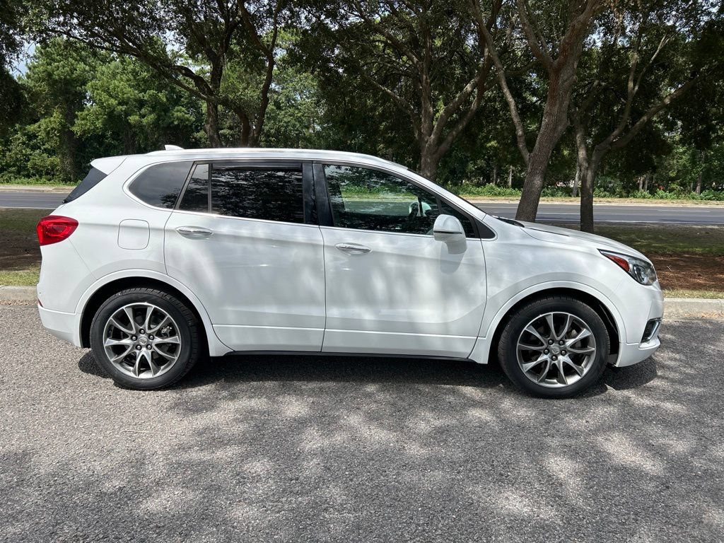 Used 2020 Buick Envision Essence w/ Experience Buick Package FWD image 5