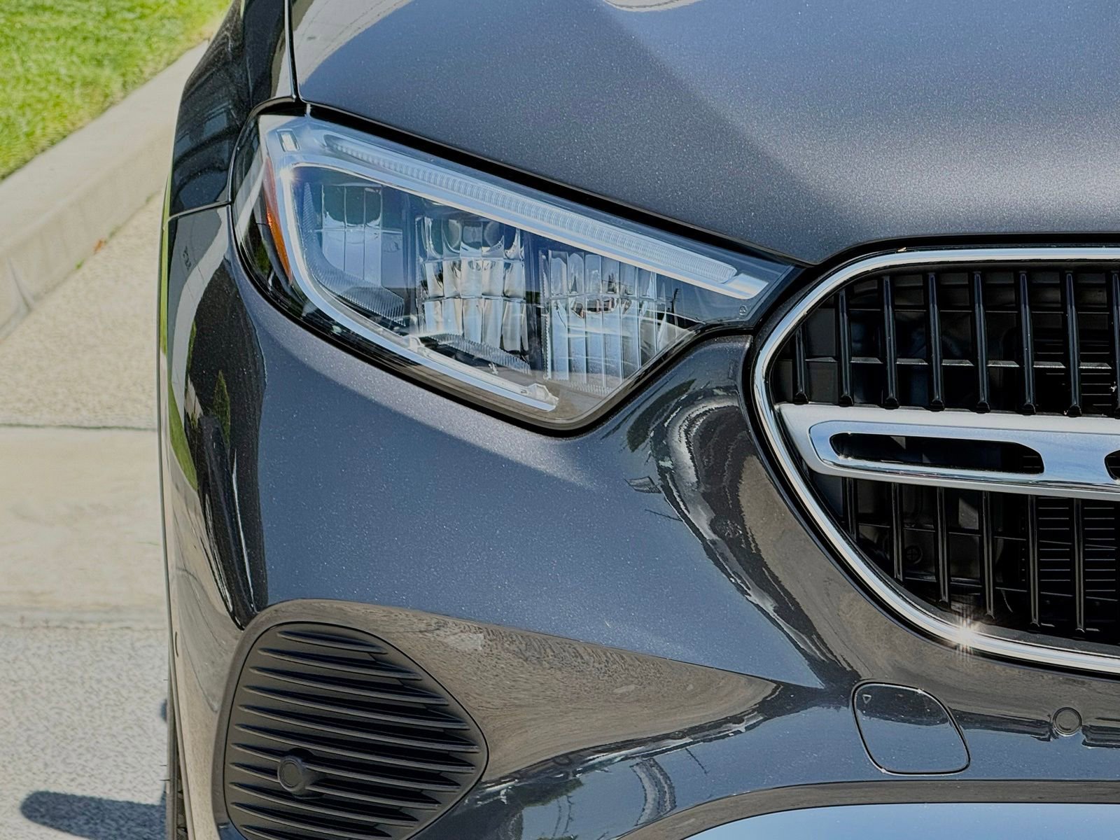 Used 2026 Mercedes-Benz GLC 300 image 7