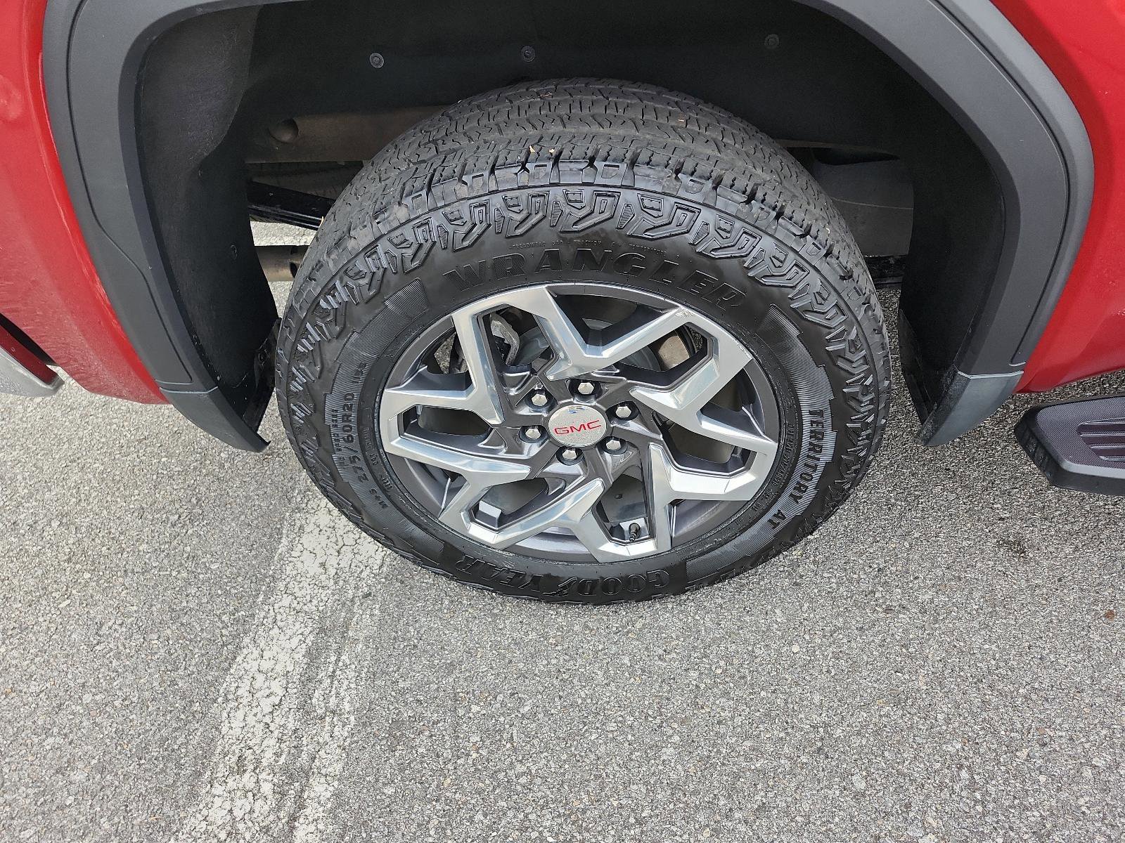 Certified 2023 GMC Sierra 1500 SLT w/ SLT Premium Package image 6