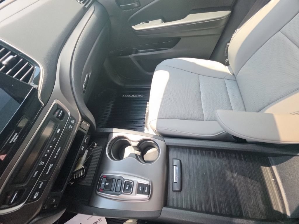 Used 2023 Honda Passport EX-L image 24