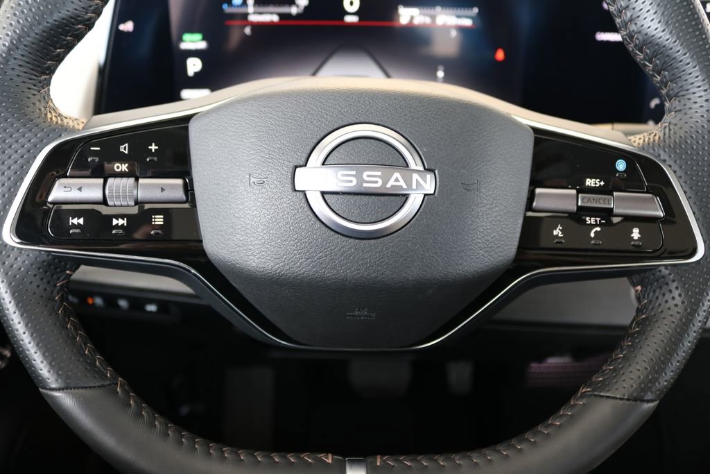 Used 2023 Nissan Ariya AWD image 47