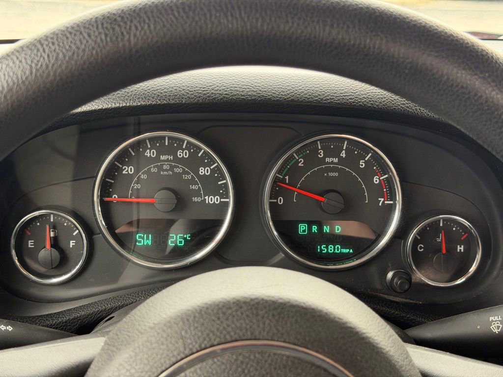 Used 2011 Jeep Wrangler Sport AWD/4WD image 9