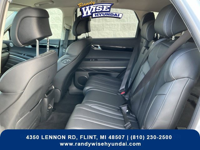 Used 2025 Genesis GV80 2.5T Standard AWD/4WD image 31