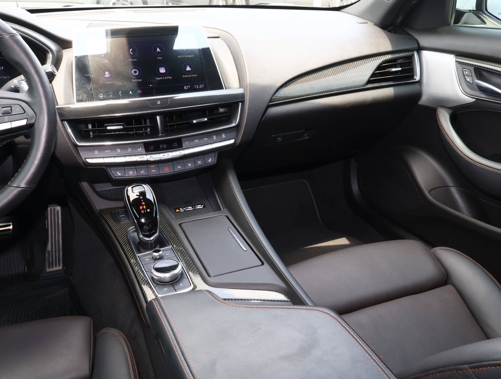 Used 2022 Cadillac CT5 V w/ Premium Package RWD image 17