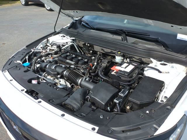 Used 2018 Honda Accord Sport image 24