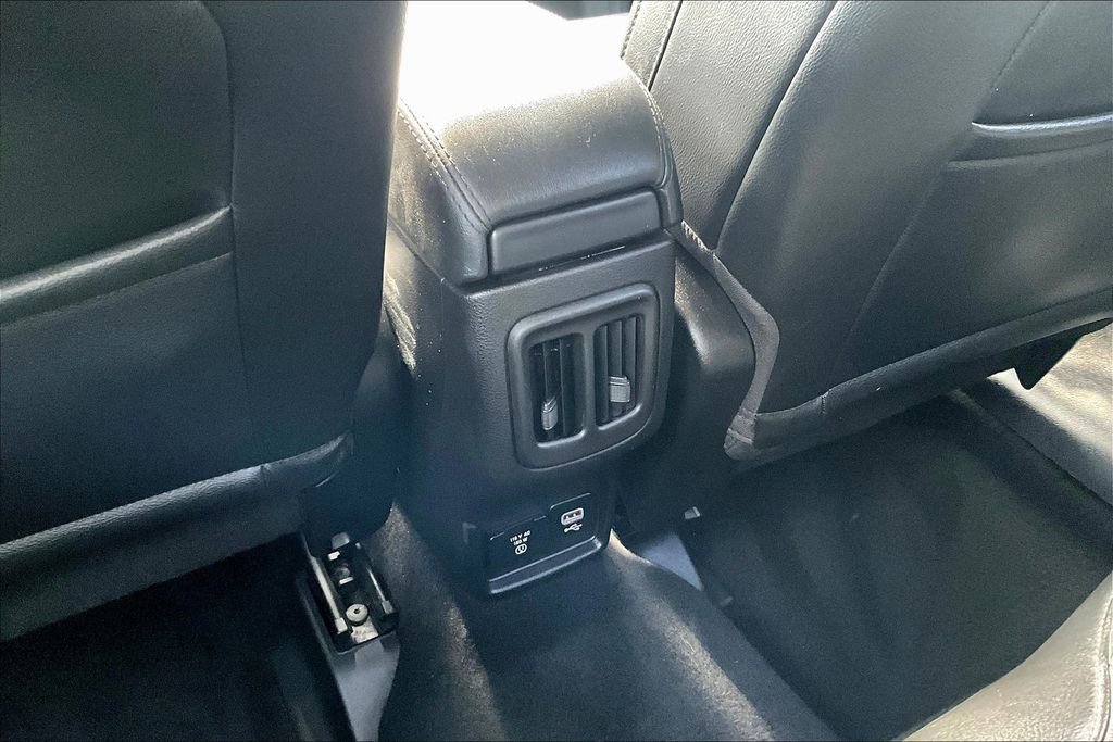 Used 2018 Jeep Compass Latitude w/ Popular Equipment Group image 34