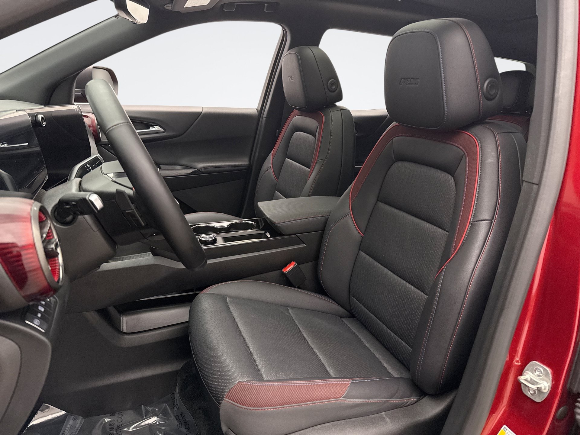 Used 2025 Chevrolet Equinox RS w/ Safety and Technology Package AWD/4WD image 11