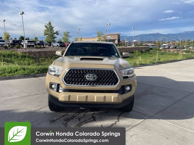 Used 2019 Toyota Tacoma TRD Sport w/ Technology Package AWD/4WD image 2