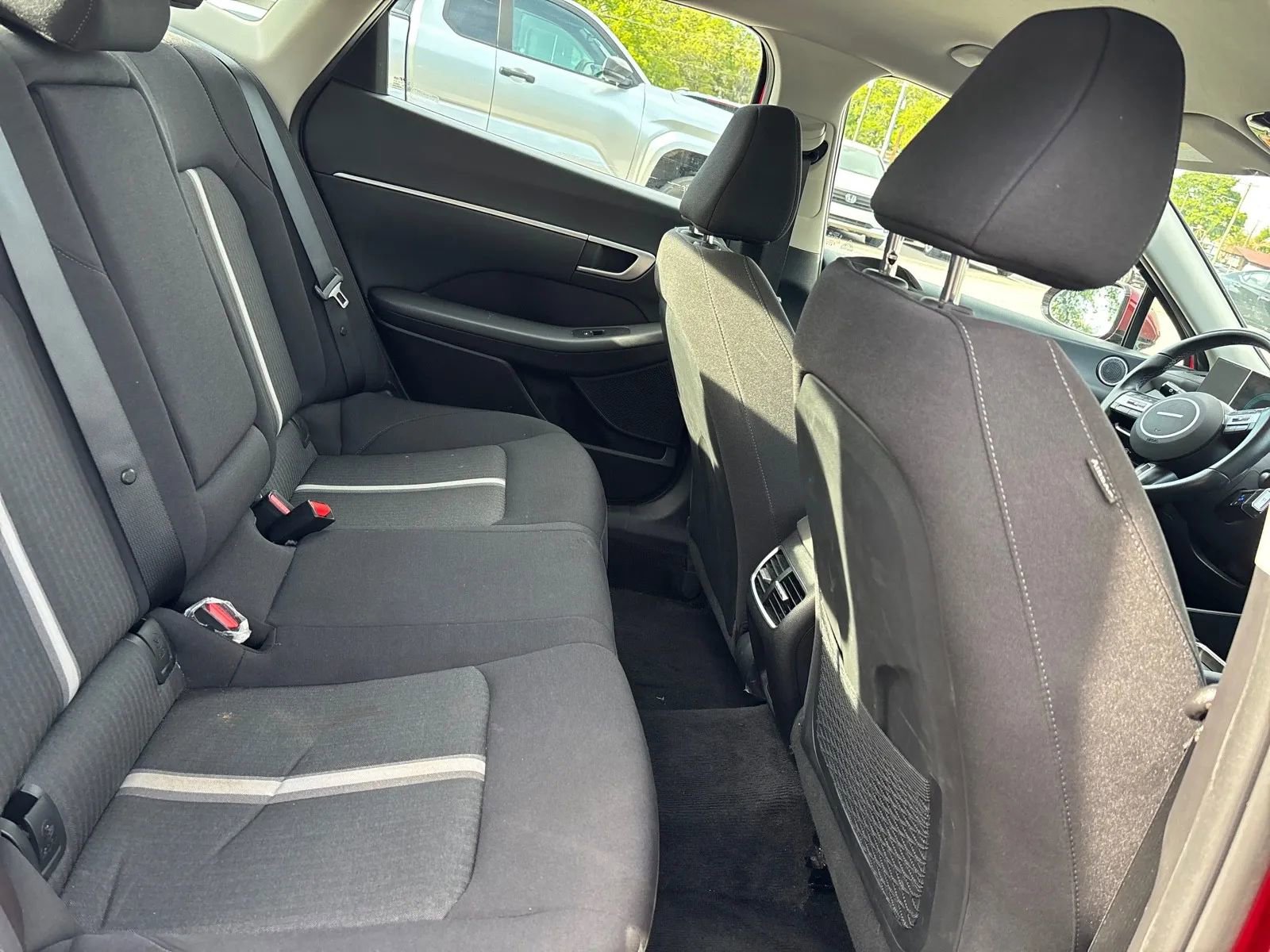 Used 2025 Hyundai Sonata SEL FWD image 12