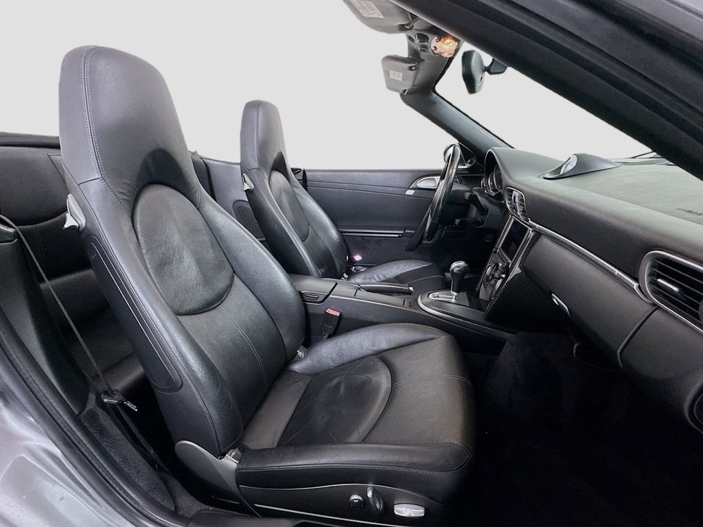 Used 2008 Porsche 911 Carrera S image 28