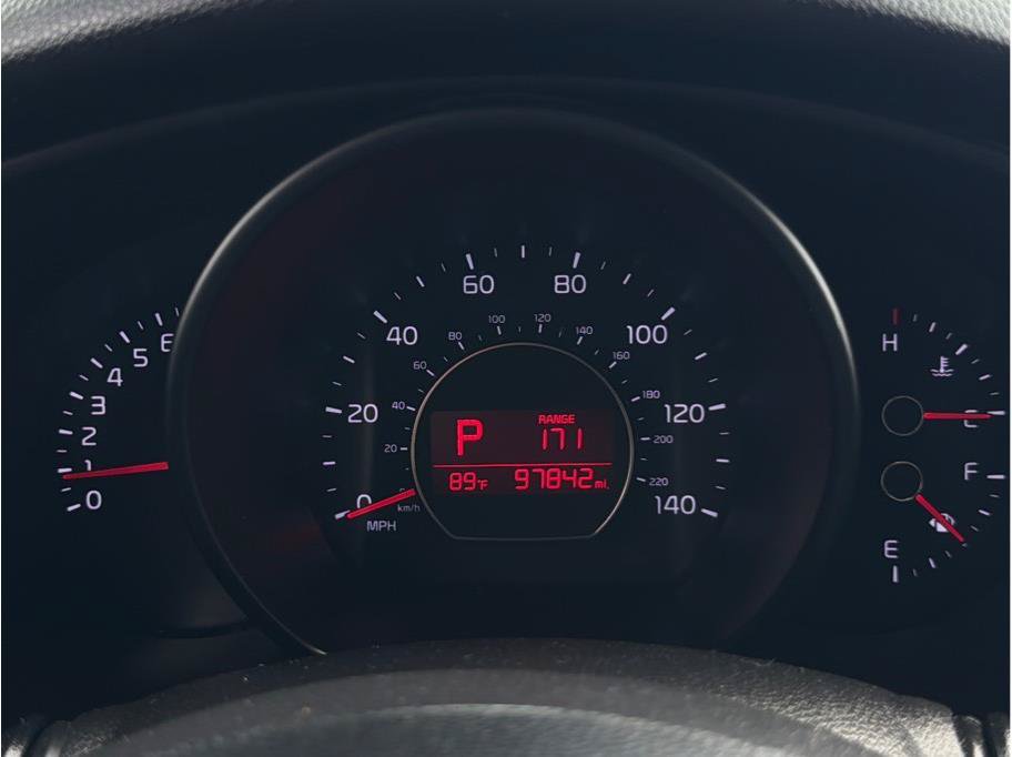 Used 2016 Kia Soul + w/ Designer's Package FWD image 15