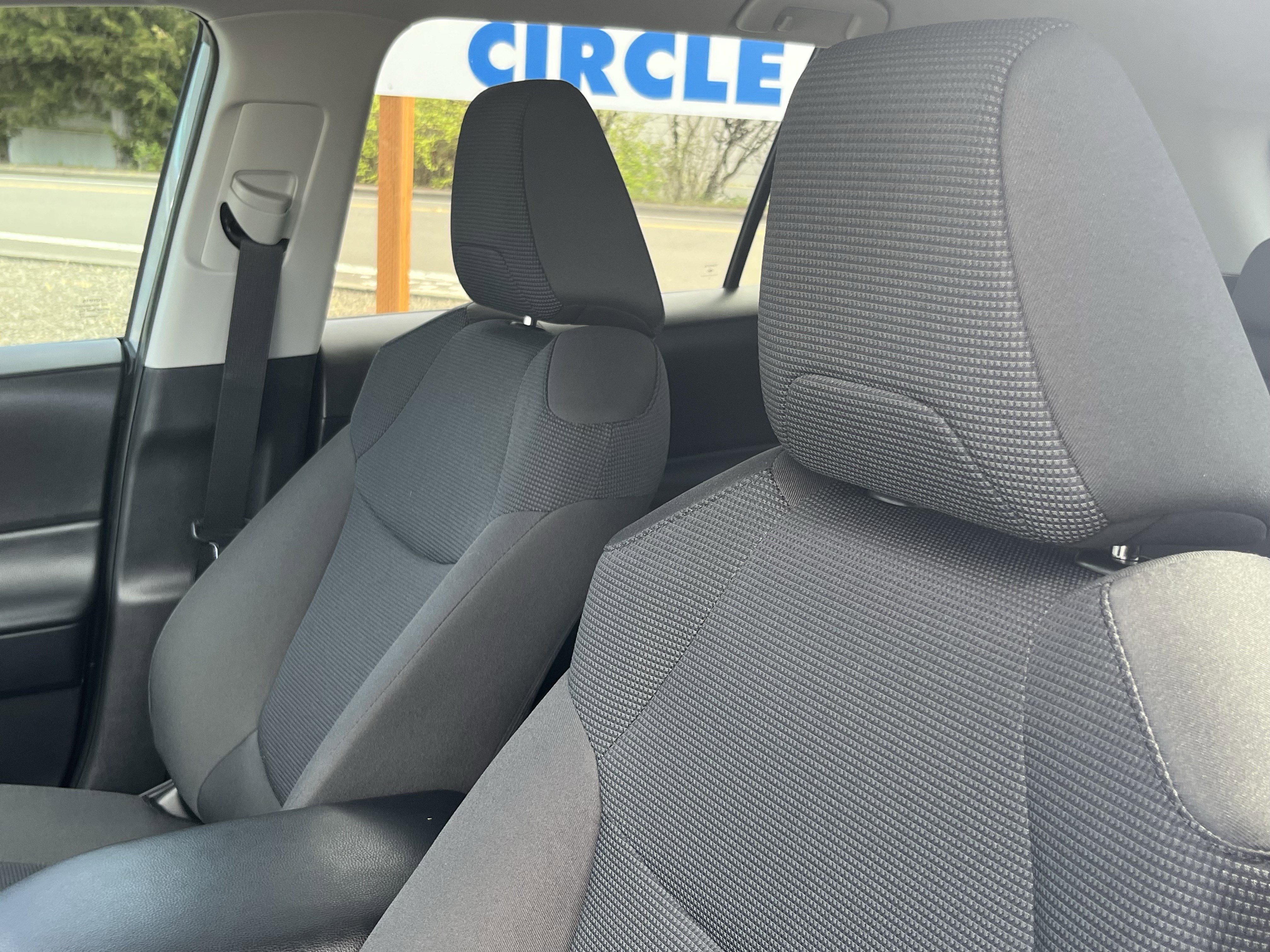 Used 2025 Toyota RAV4 LE image 16