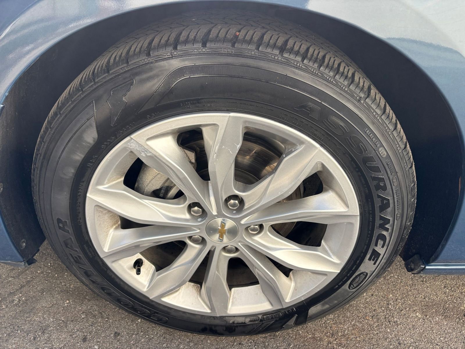 Used 2024 Chevrolet Malibu LT image 35