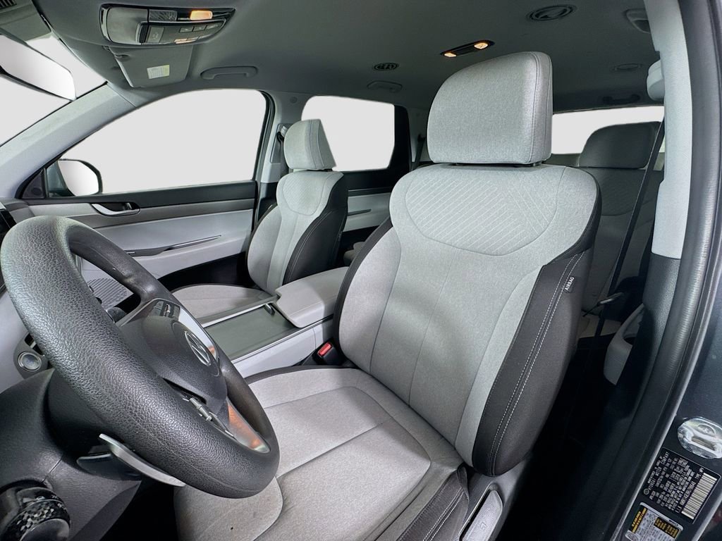Used 2024 Hyundai Palisade SE FWD image 21