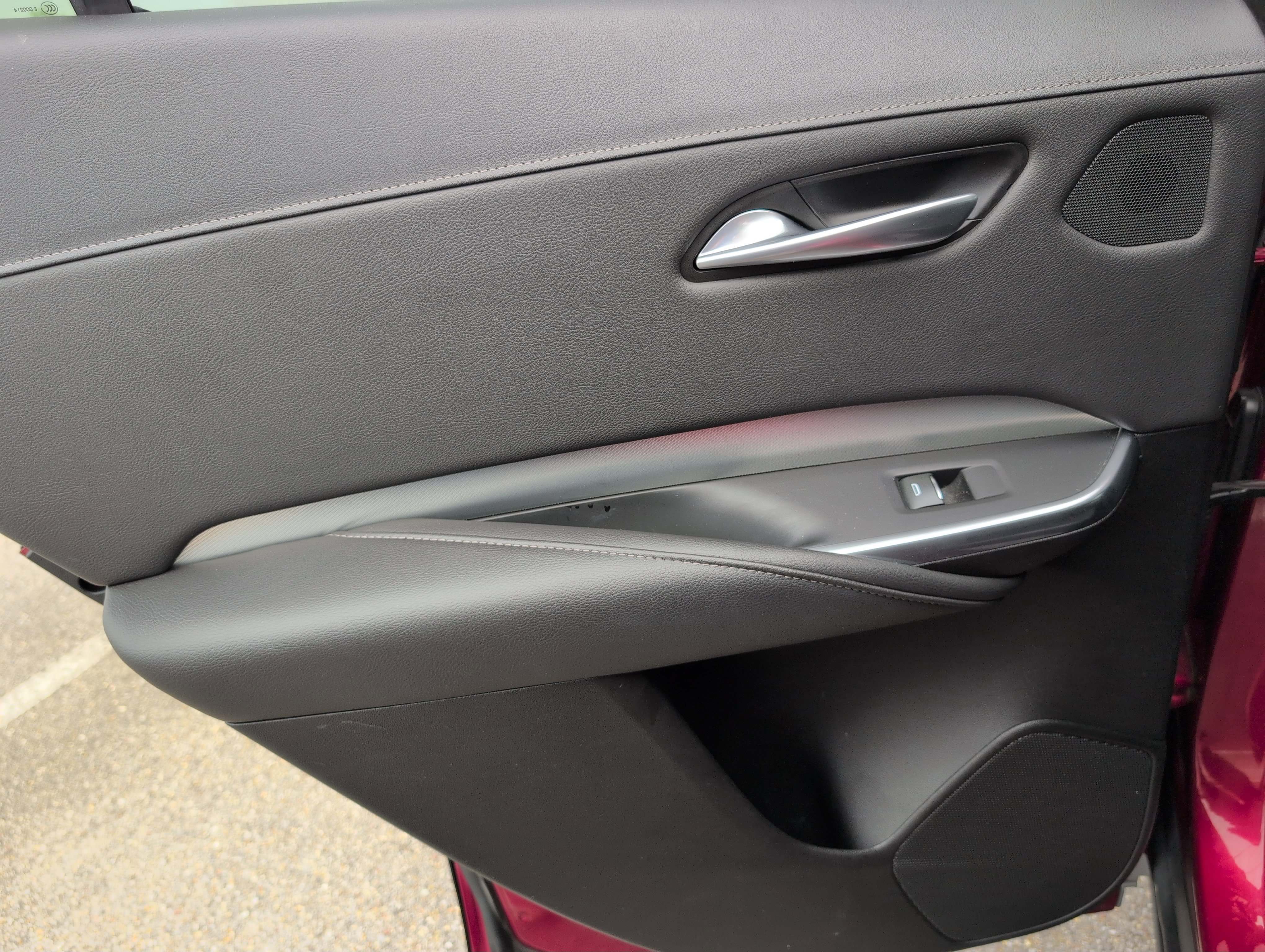 Used 2020 Cadillac XT4 Premium Luxury w/ Driver Awareness Package FWD image 33