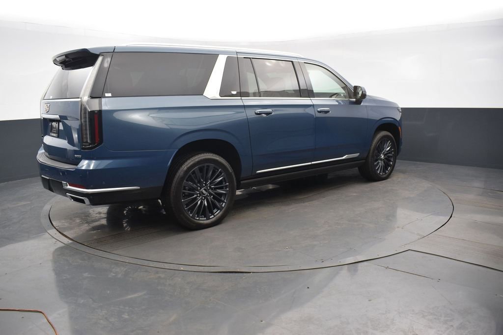 Certified 2026 Cadillac Escalade ESV Luxury w/ Touring Package image 6