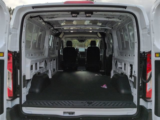 New 2026 Ford Transit 250 Low Roof RWD image 12