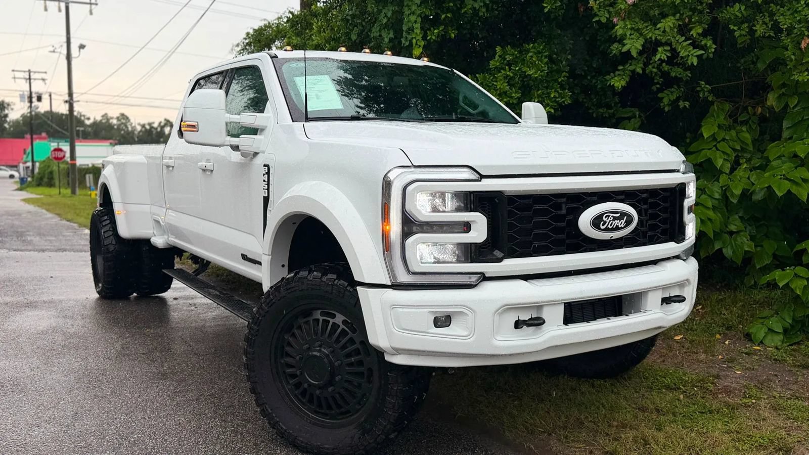 Used 2026 Ford F450 Lariat w/ FX4 Off-Road Package AWD/4WD image 16