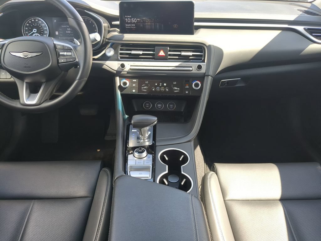 Used 2025 Genesis G70 2.5T RWD image 14