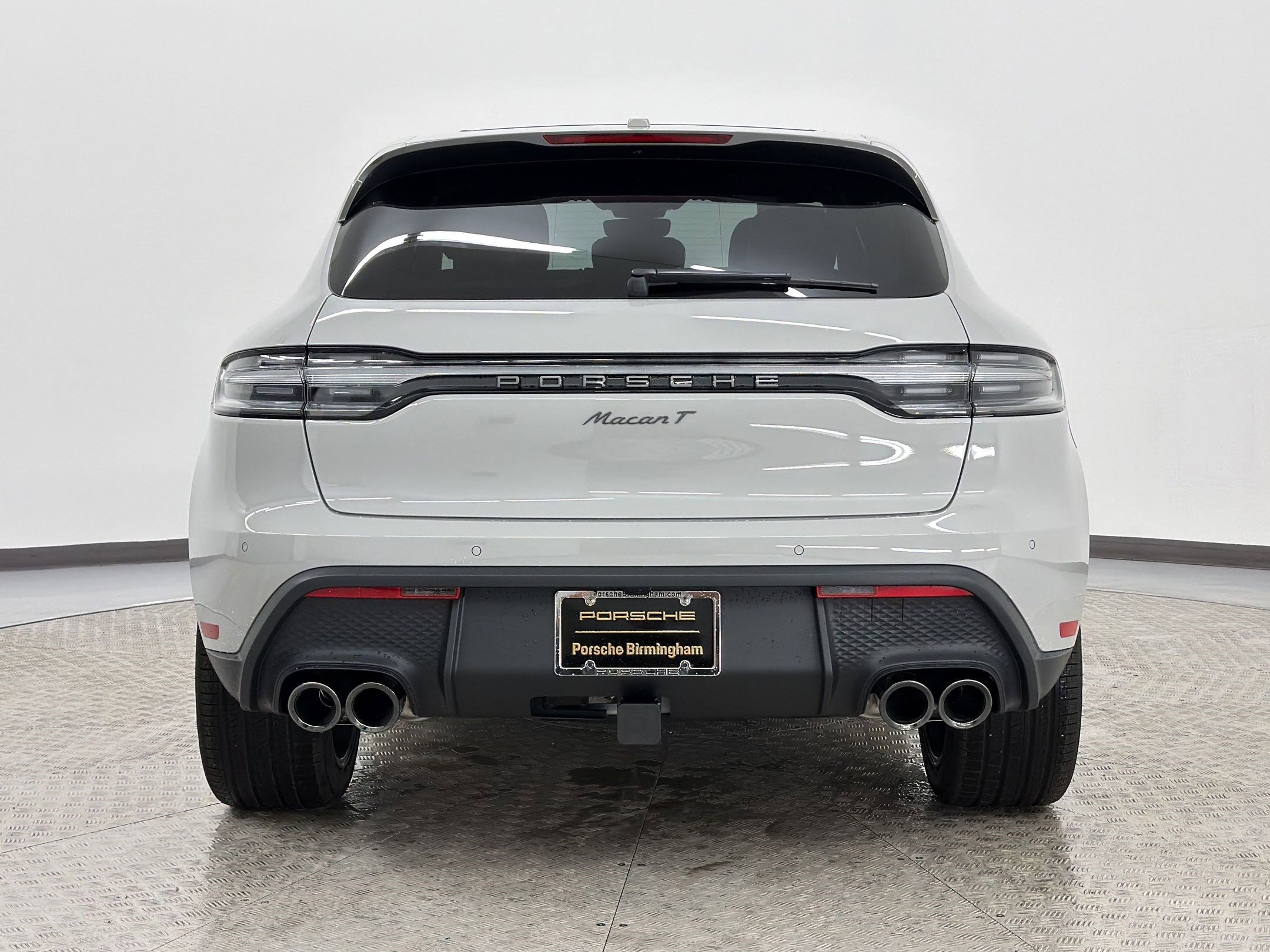 New 2026 Porsche Macan Turbo image 10