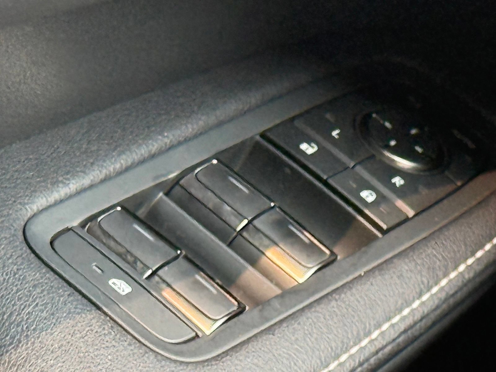 Used 2023 Lexus RX 500h F Sport w/ Accessory Package (Z1) AWD/4WD image 42