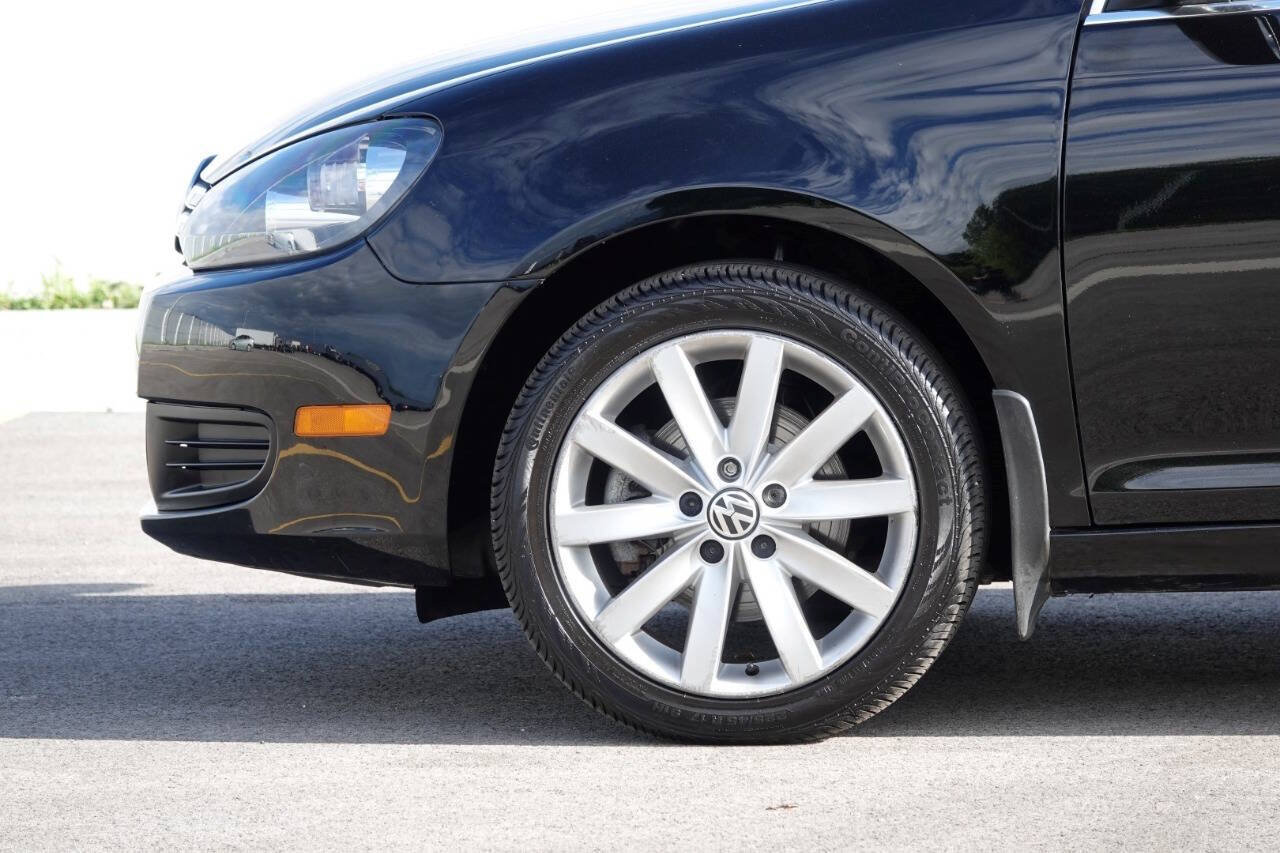 Used 2012 Volkswagen Jetta TDI FWD image 12