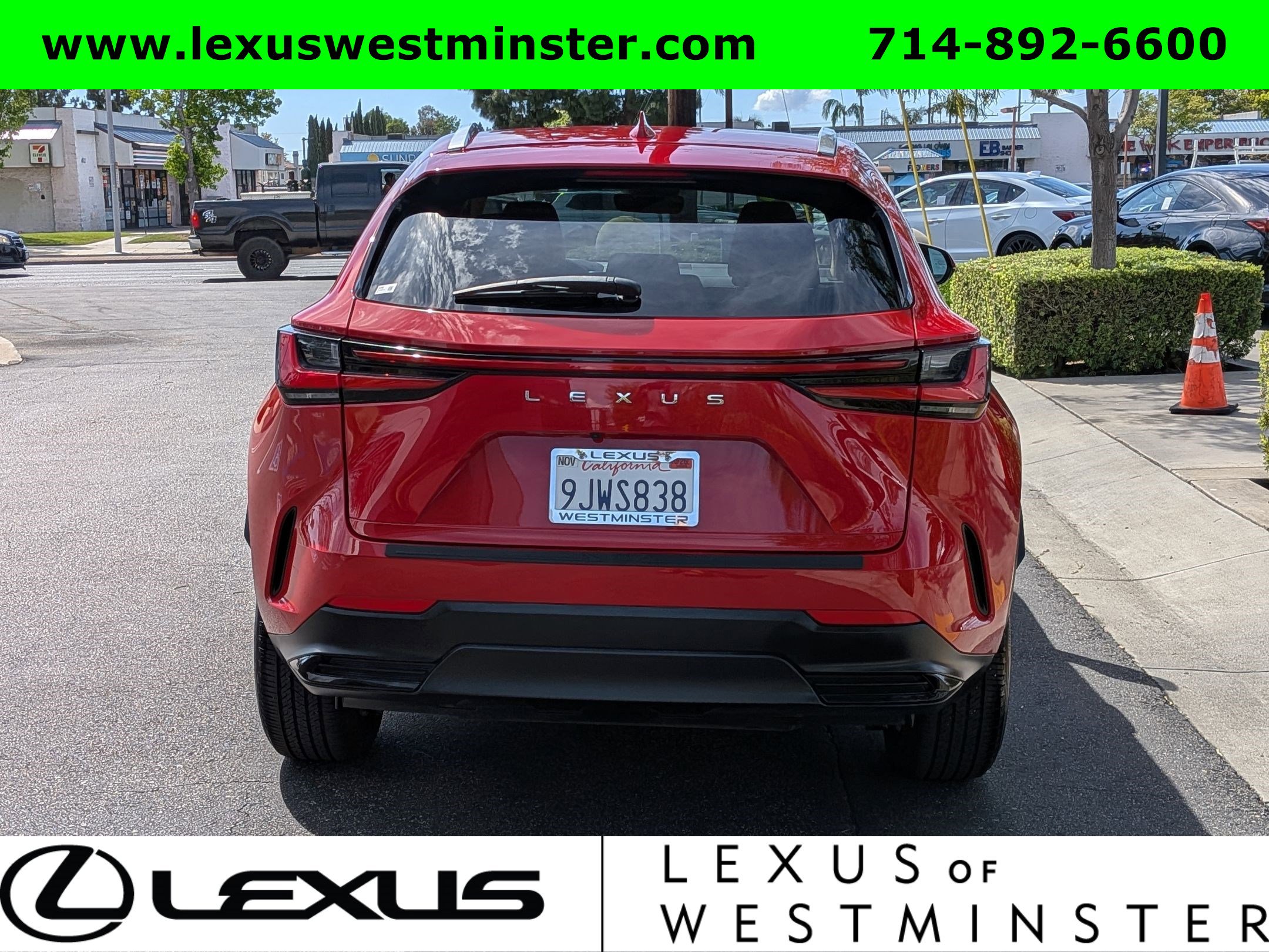 Used 2024 Lexus NX 250 FWD image 9