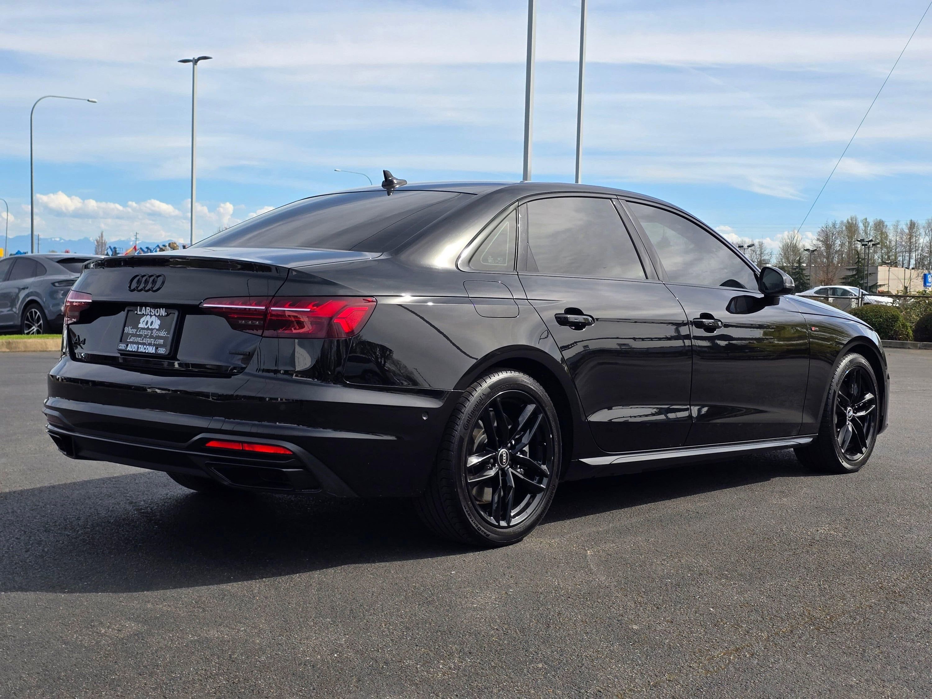 Used 2023 Audi A4 2.0T Prestige w/ Prestige Package image 6