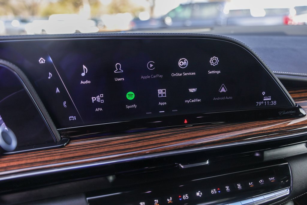 Used 2024 Cadillac Escalade Premium Luxury image 16