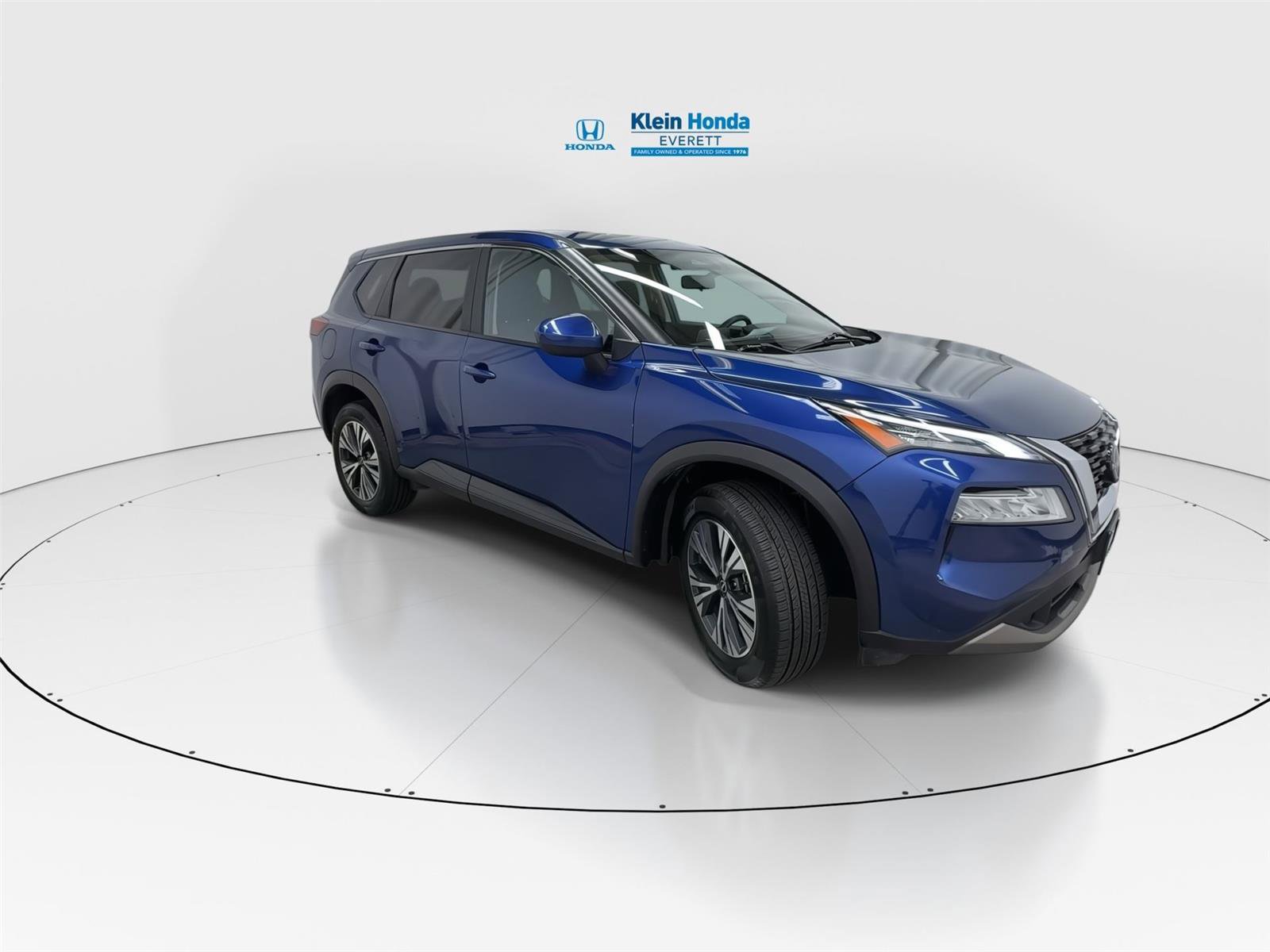 Used 2023 Nissan Rogue SV AWD/4WD image 4