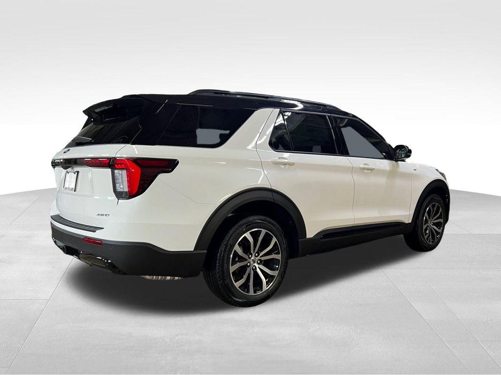 New 2025 Ford Explorer ST-Line image 4