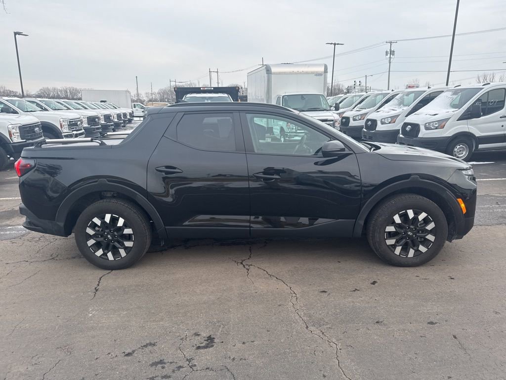 Used 2025 Hyundai Santa Cruz SEL image 9