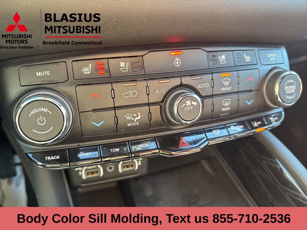 Used 2024 Dodge Durango Citadel w/ Tow 'N Go Group image 29