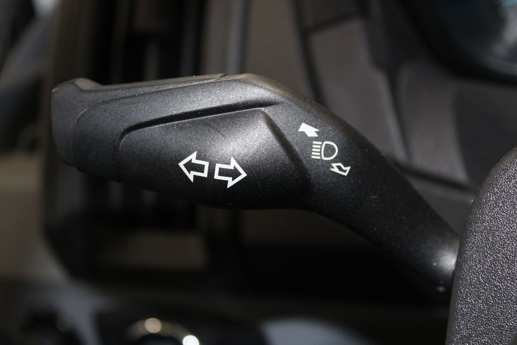 Used 2017 Ford Transit 350 XLT image 33