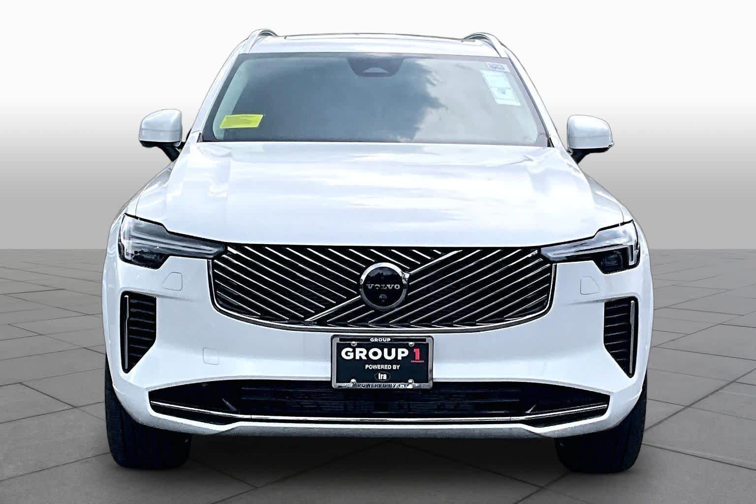 New 2026 Volvo XC90 B6 Plus w/ Protection Package Premier AWD/4WD image 2