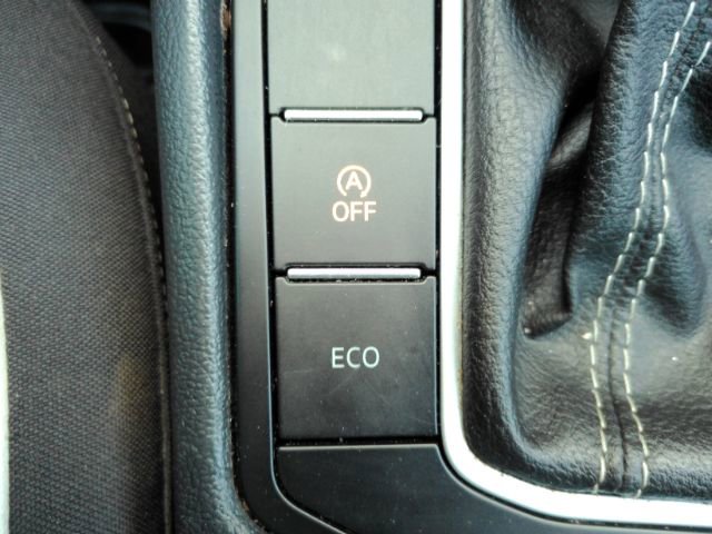 Used 2023 Volkswagen Jetta Sport image 37