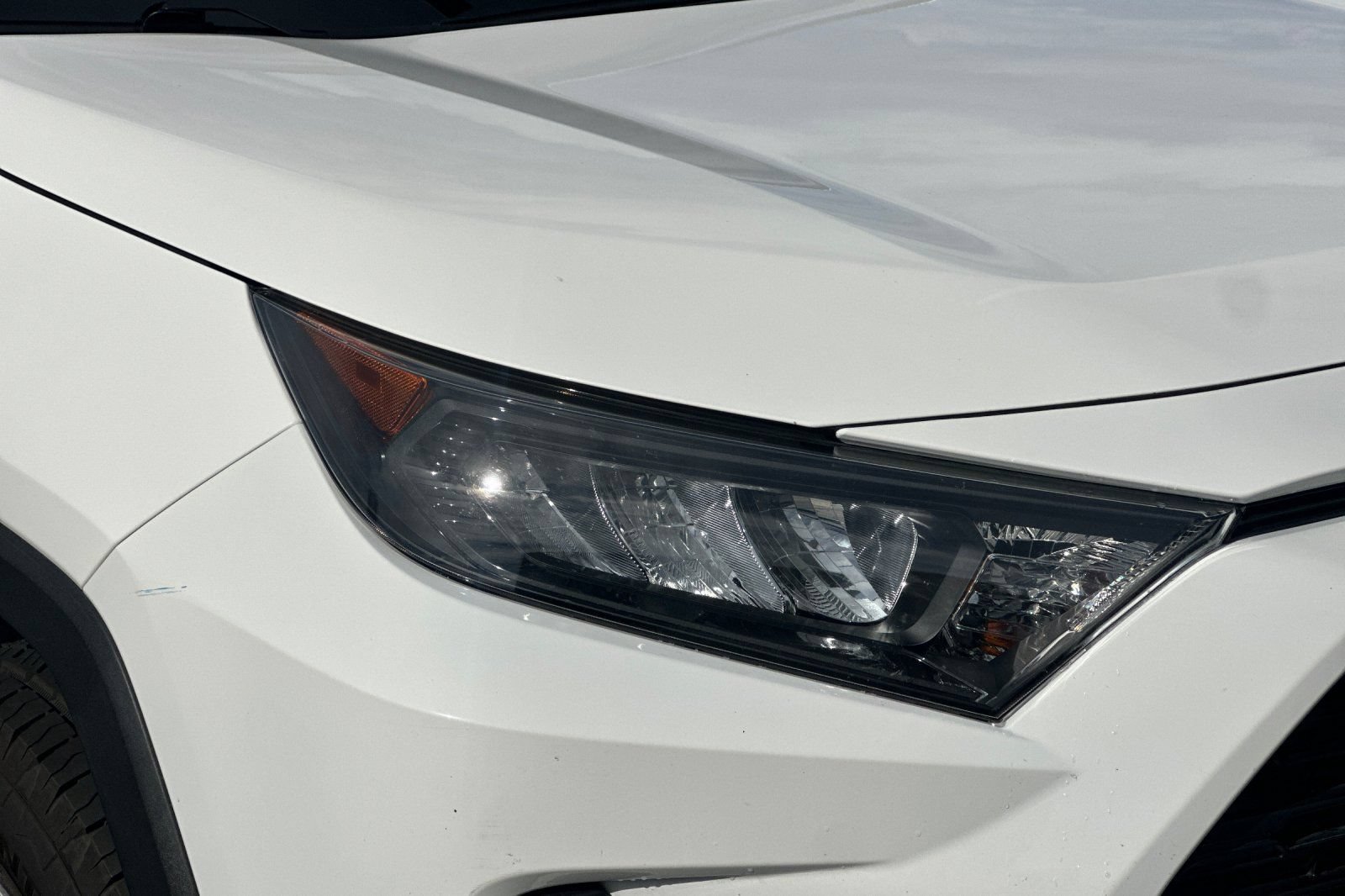 Used 2020 Toyota RAV4 LE w/ Carpet Mat Package FWD image 42