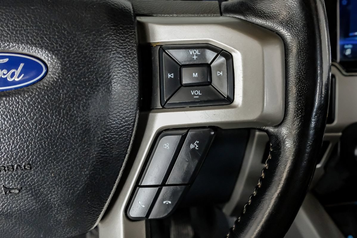 Used 2022 Ford F250 Lariat w/ Lariat Ultimate Package AWD/4WD image 17
