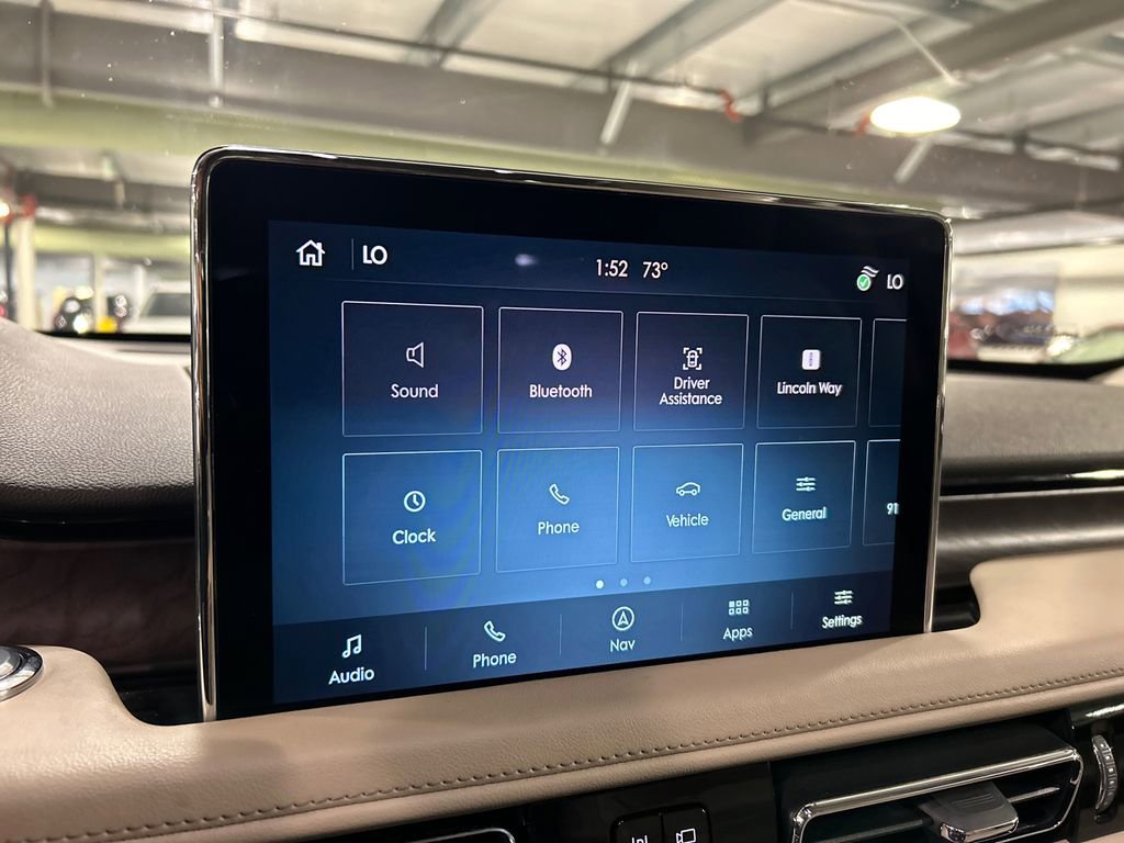 Certified 2023 Lincoln Aviator Reserve w/ Equipment Group 201A AWD/4WD image 16