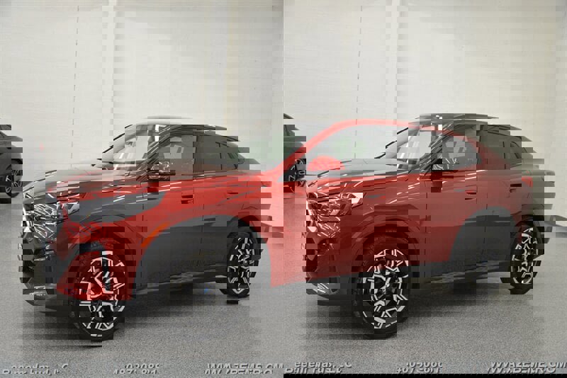 Used 2024 BMW X2 xDrive28i image 4