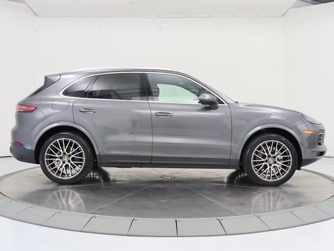 Used 2023 Porsche Cayenne AWD/4WD image 6