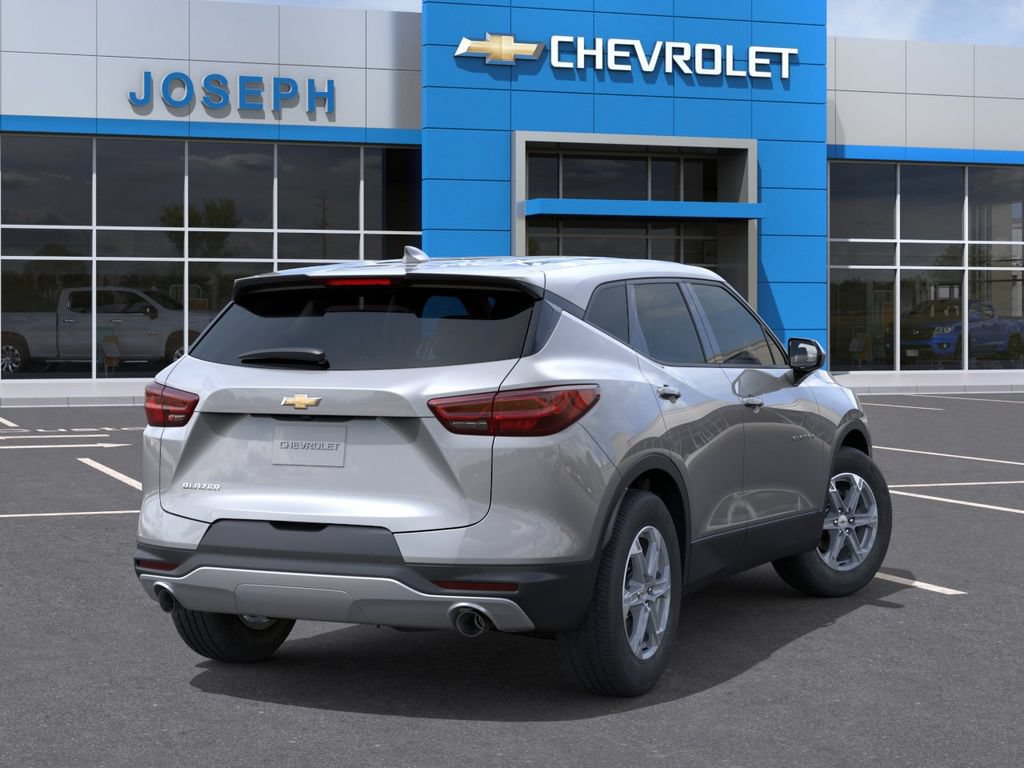 New 2026 Chevrolet Blazer LT FWD image 5