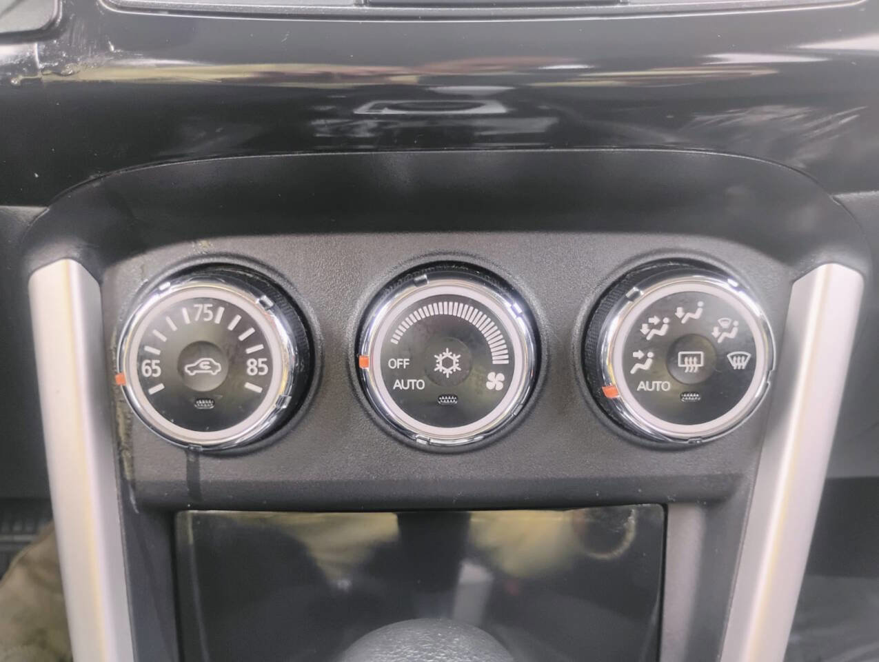 Used 2017 Mitsubishi Lancer ES image 21