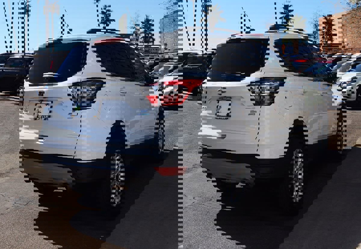 Used 2018 Ford Escape SE image 13