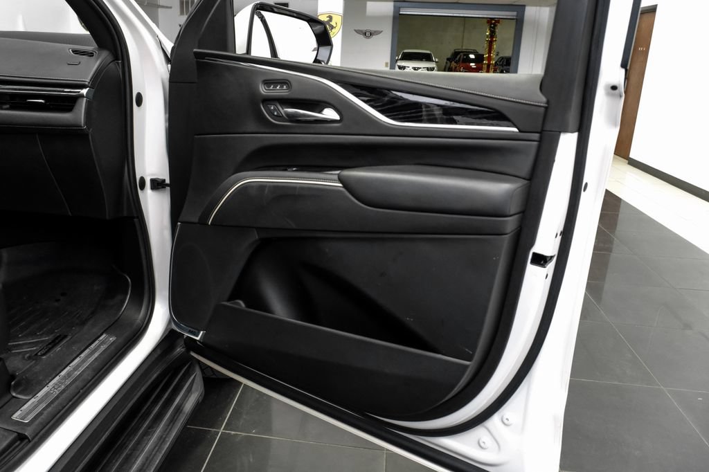 Used 2021 Cadillac Escalade Sport RWD image 40