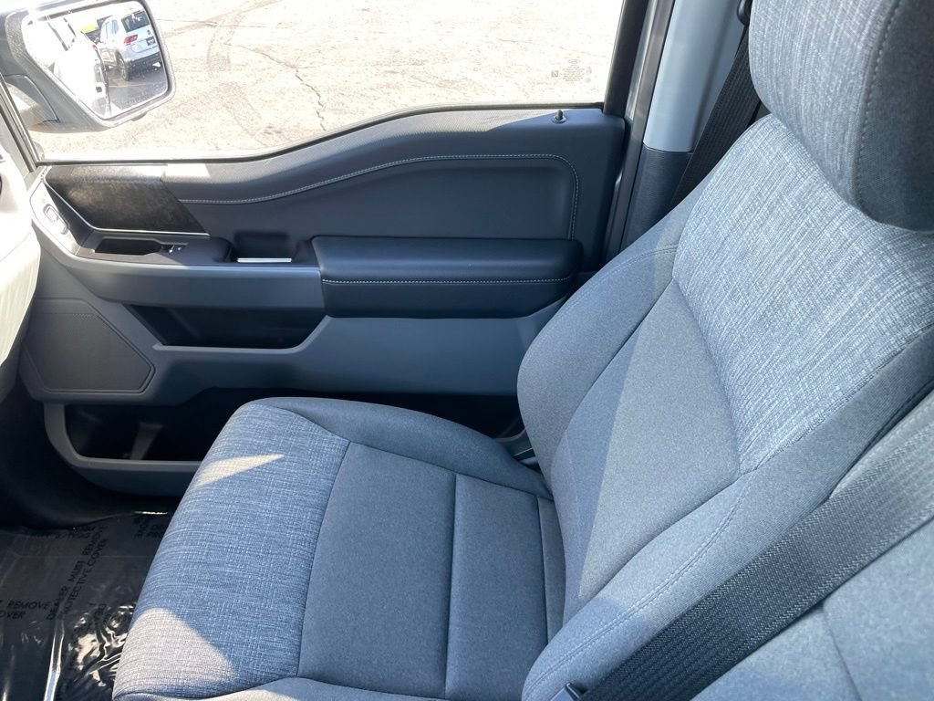 Used 2022 Ford F150 XLT w/ Equipment Group 302A High AWD/4WD image 19