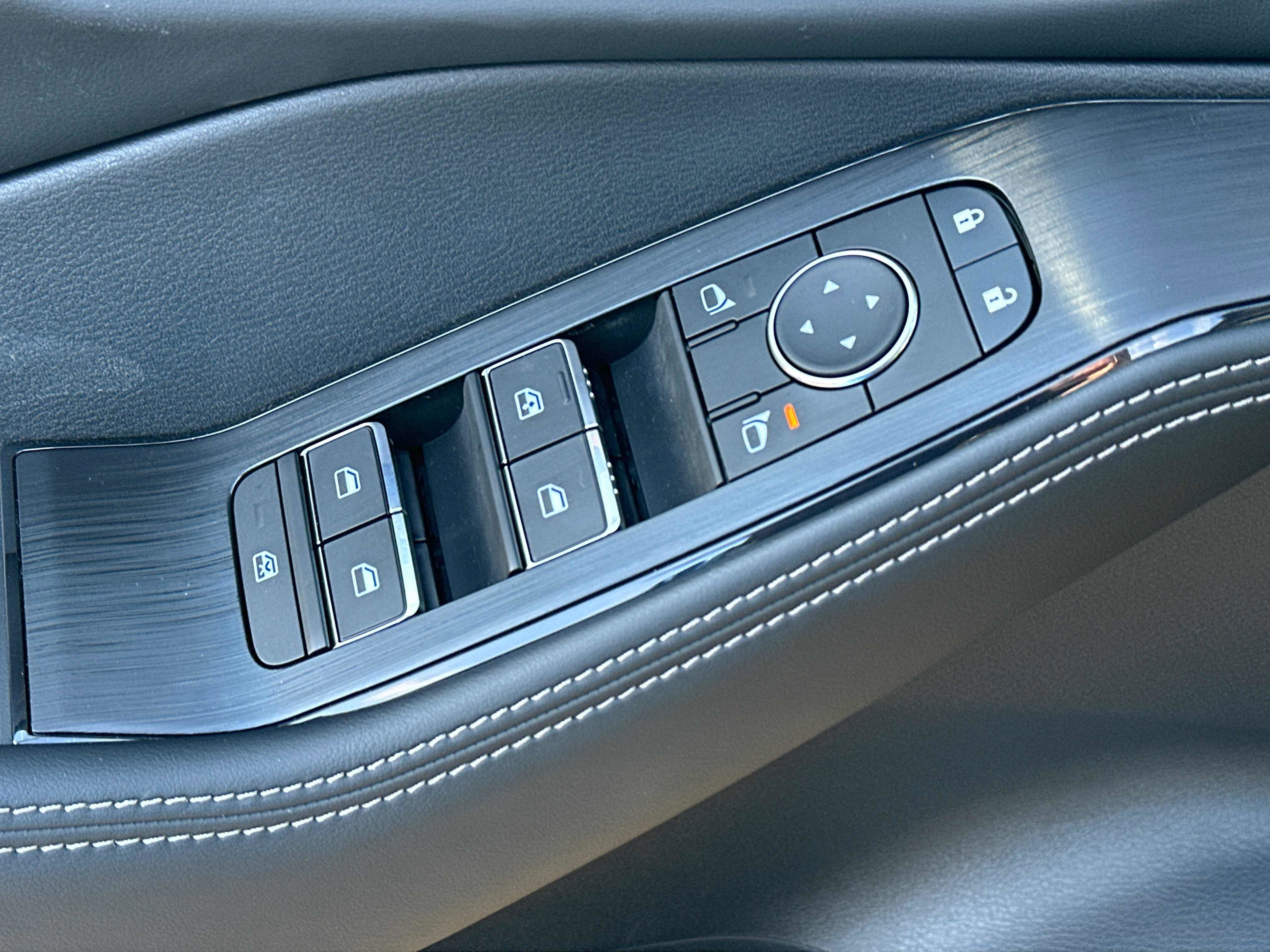 New 2026 Nissan Rogue Platinum w/ Platinum Premium Package image 22